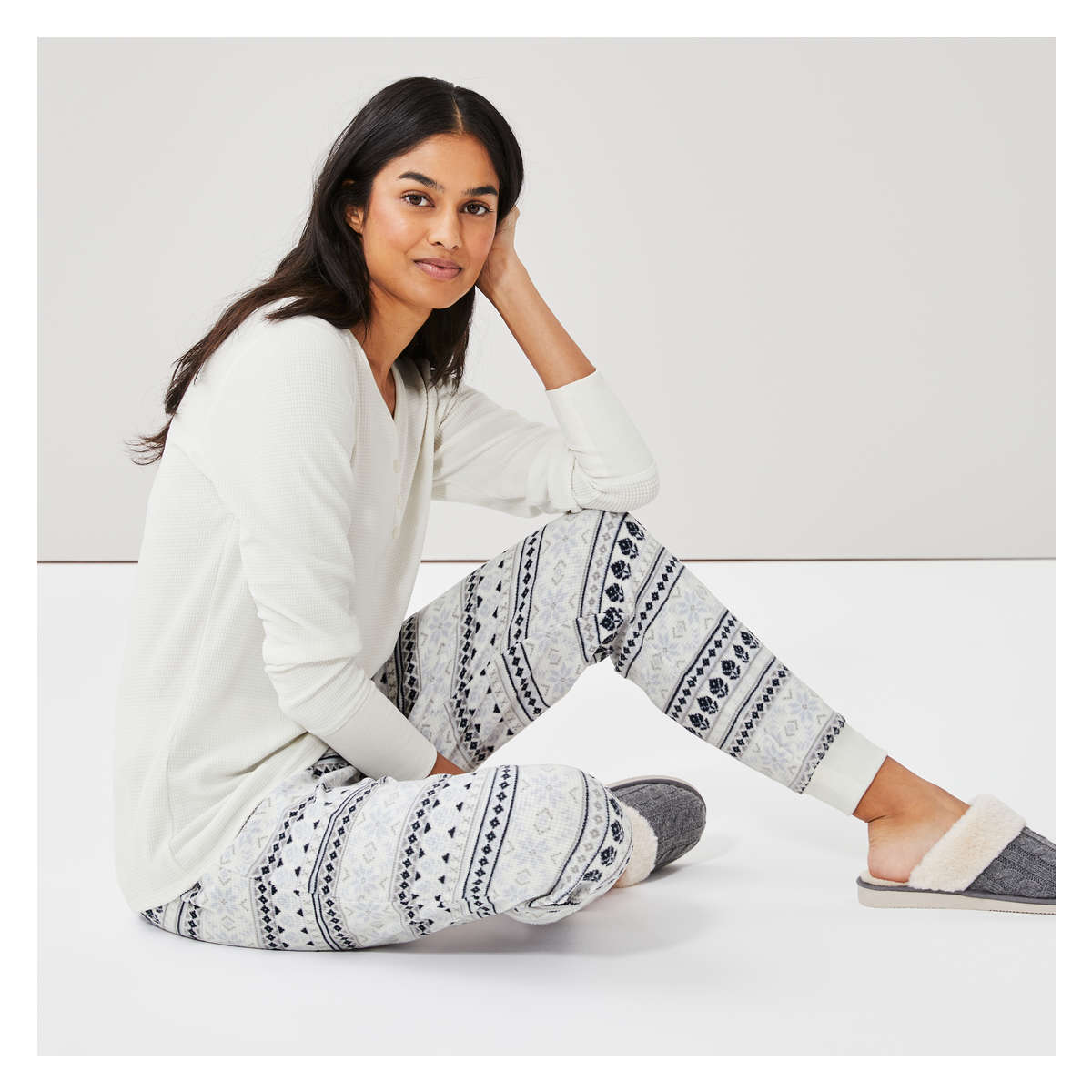 2 Piece Fleece Sleep Set in Off White from Joe Fresh